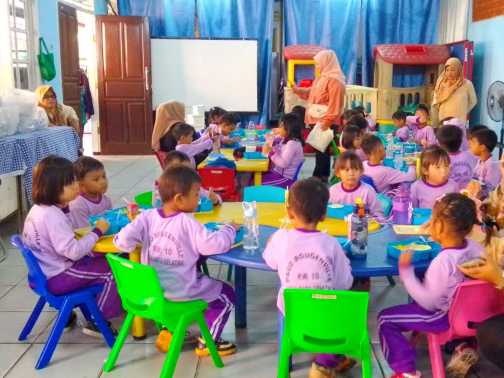 Sarapan Bersama Teman